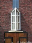 Detail zij-ingang, correspondeert met het trappenhuis.
<br/>
Gert-Jan Lobbes, 2017